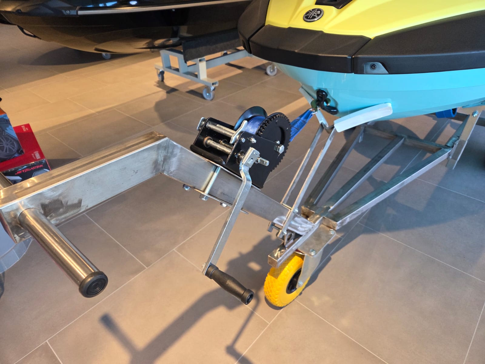 Carrello da spiaggia per moto d'acqua foto 2